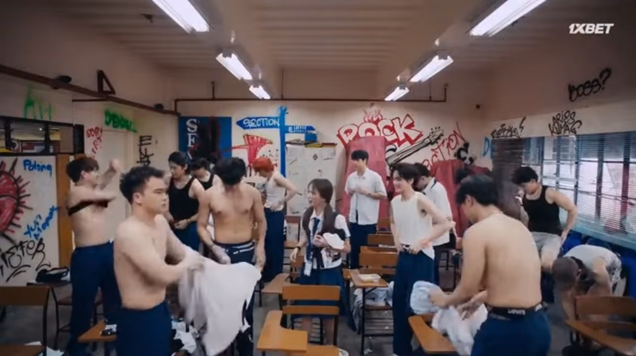 d6a26ac29771cd672d65508ead9bbacd.avif