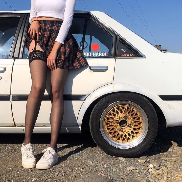 d740e2e59a5c5f8682cd9ad793722888.jpg