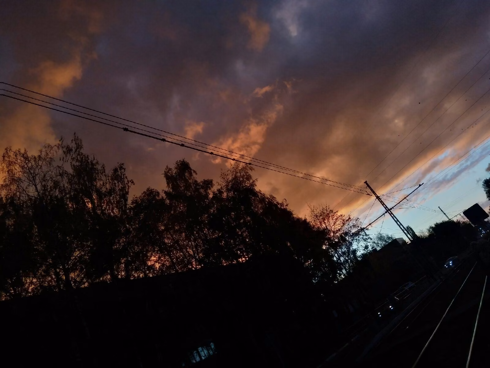 d77289bc687839d458df65d1365e0b9e.jpg