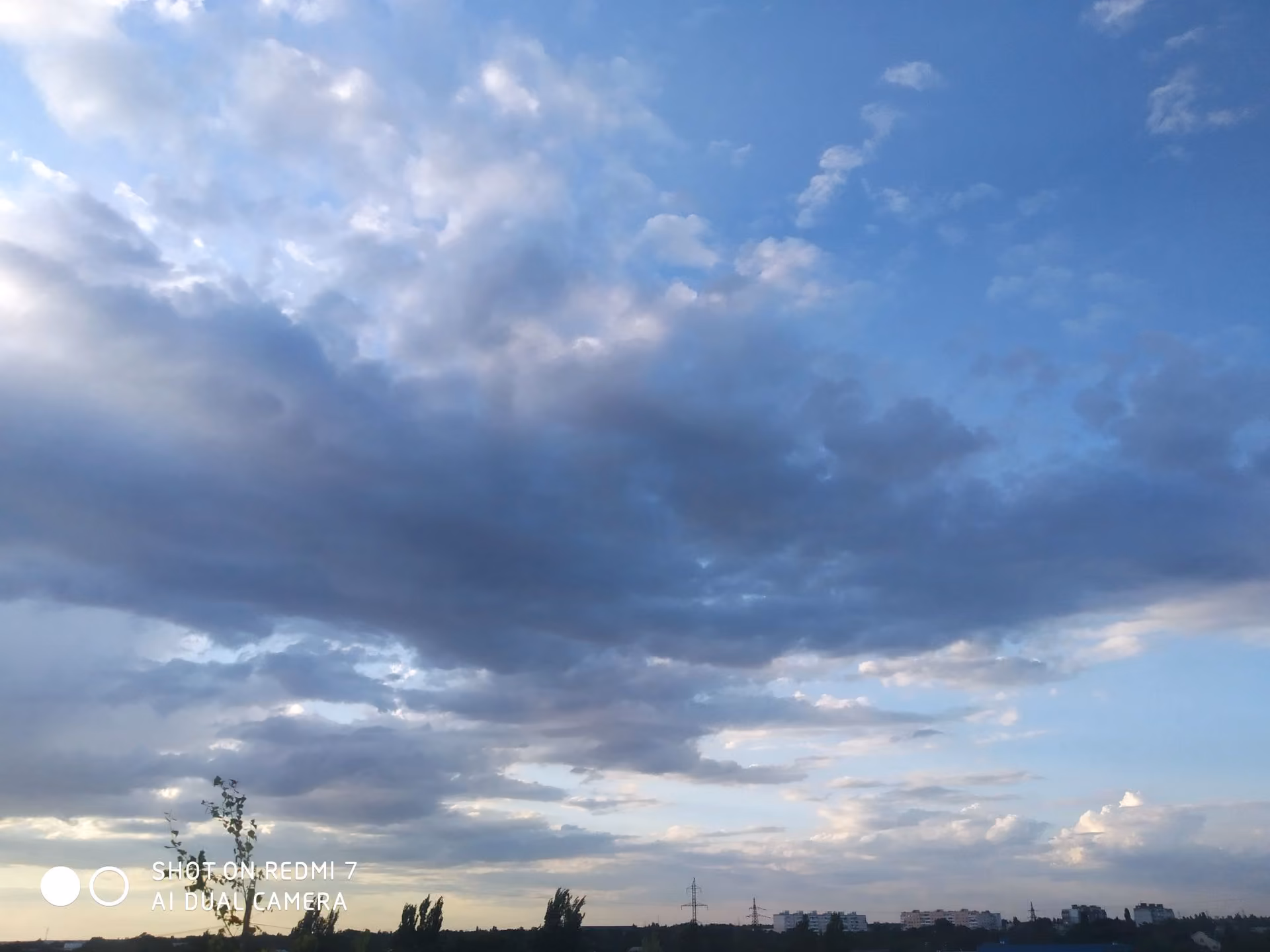 d7ae05b6147cc1394c82303a8201d453.avif