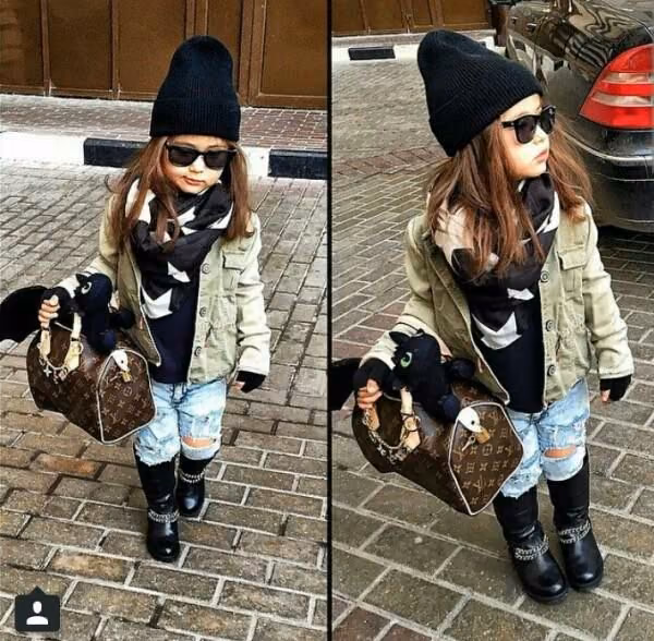 d8ea6e8f47d32bb0b86ea5f4170fea1f.avif