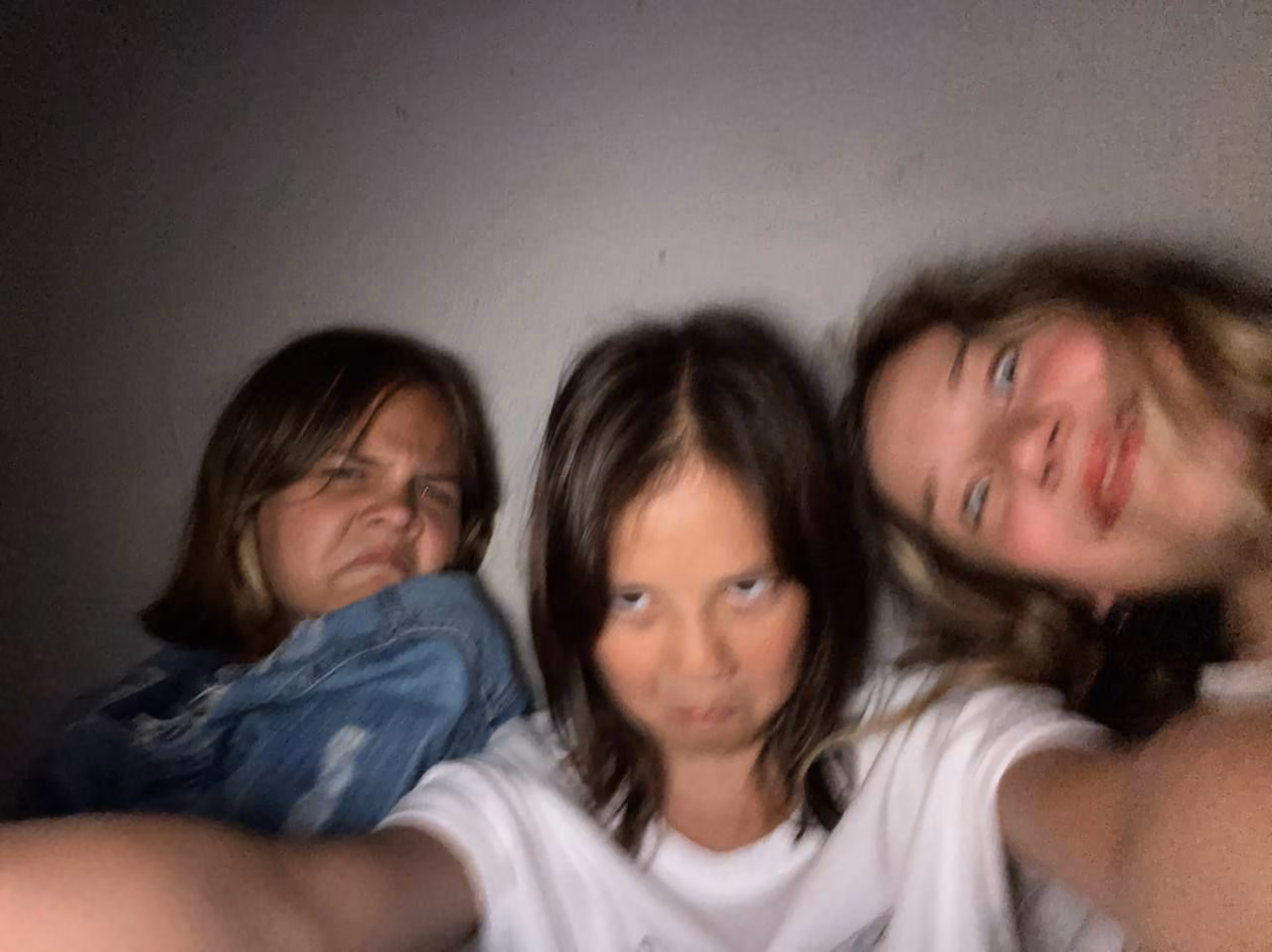 dabef47f9d09db76dac6ff186b183157.jpg