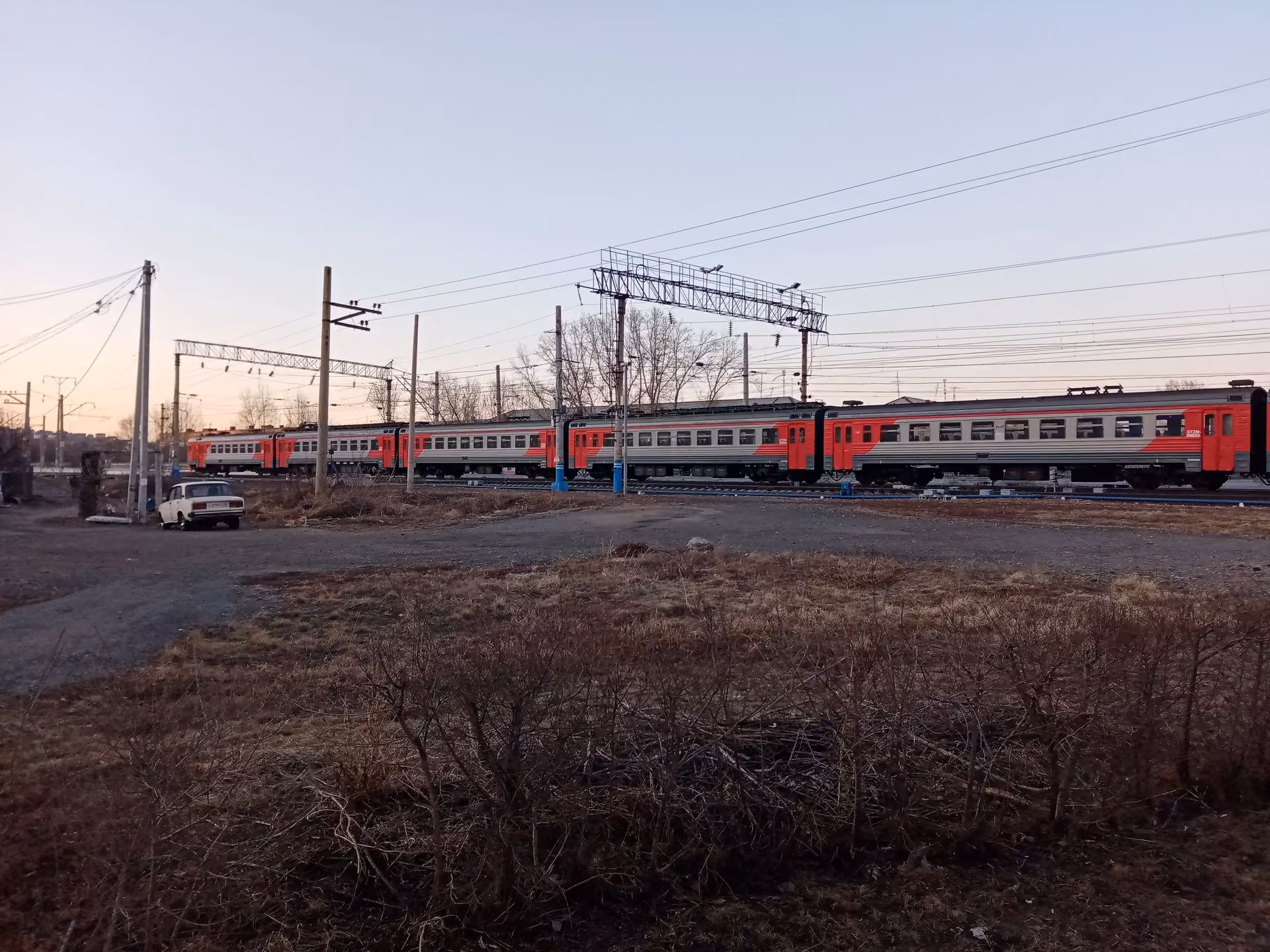 dc45e1ff09c30b491f886957a28708e0.jpg