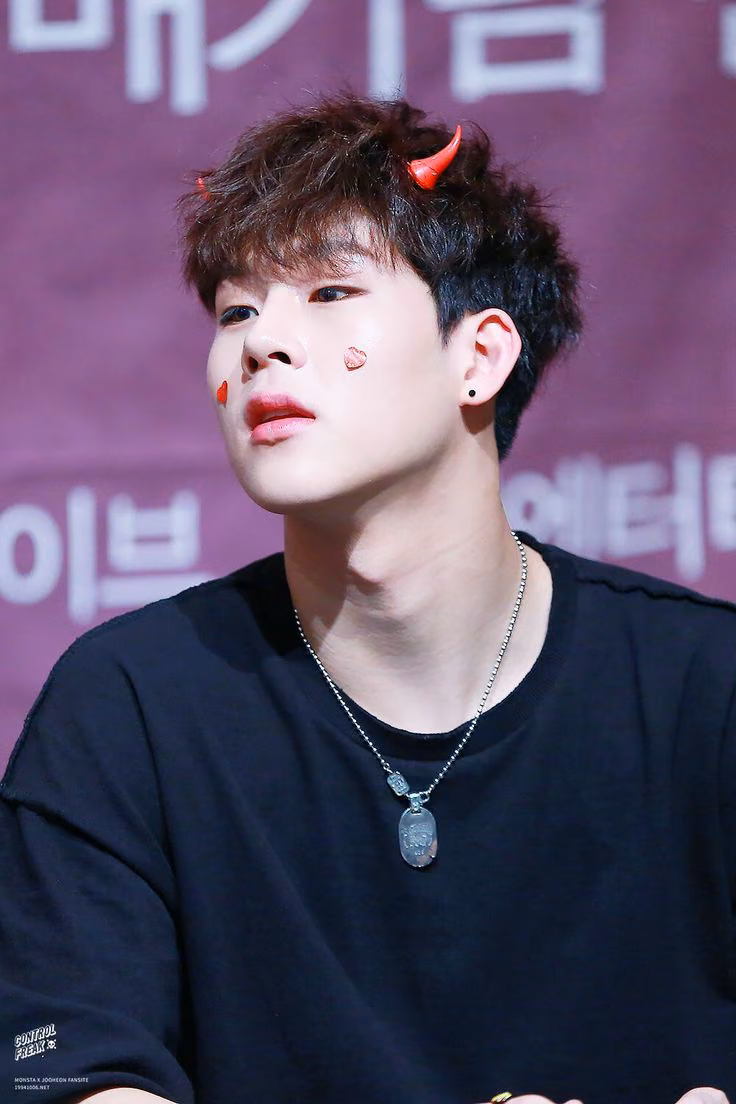dda577e6fc1d9d4c63a1105cf8b406a5.jpg