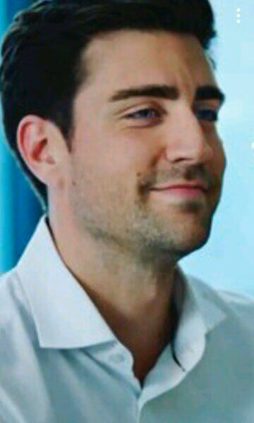 de76d8dccf6f8f53b57cd83195773814.avif