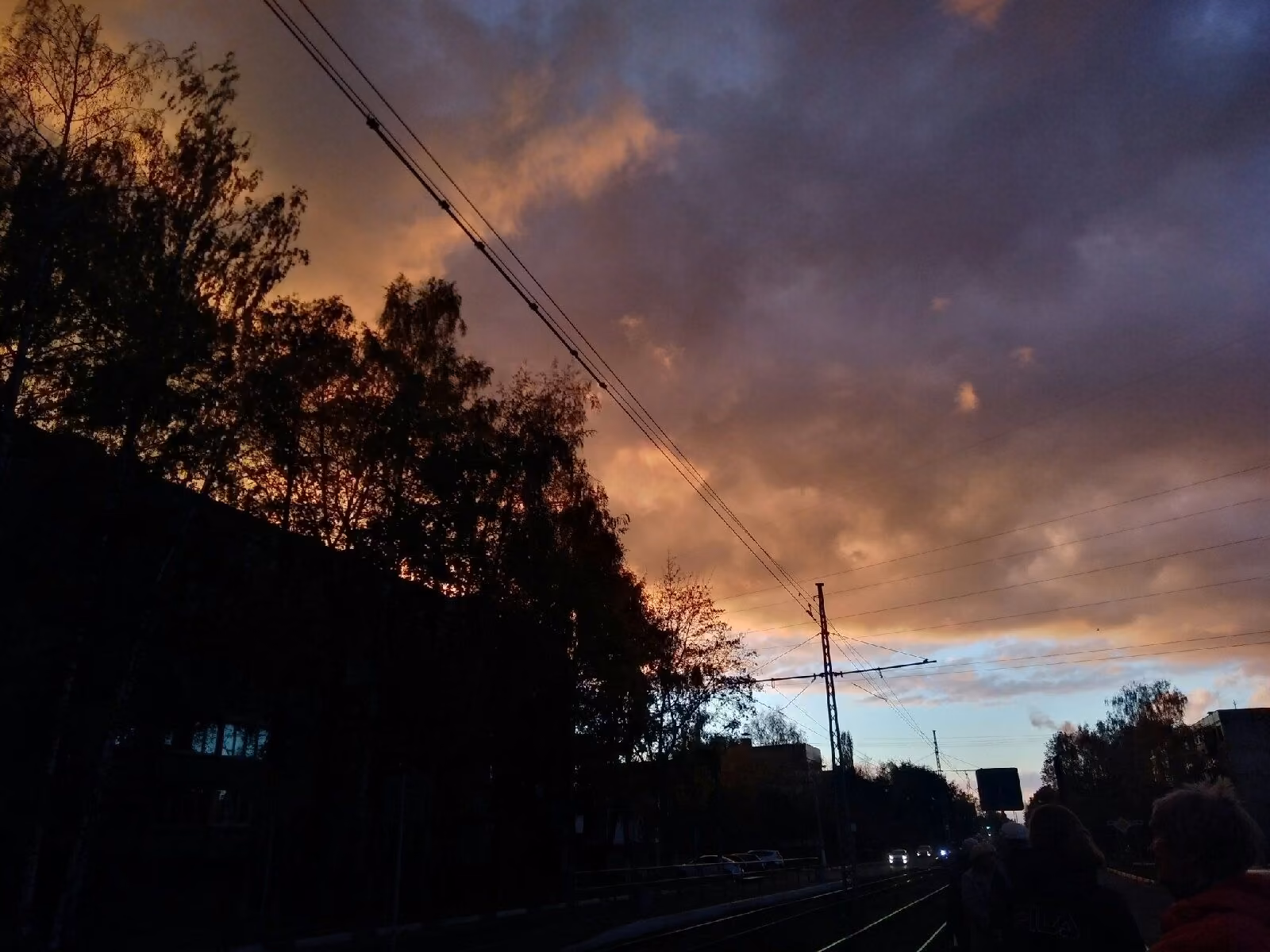 df3a73329a2068a2805bce8dbf8697c2.jpg