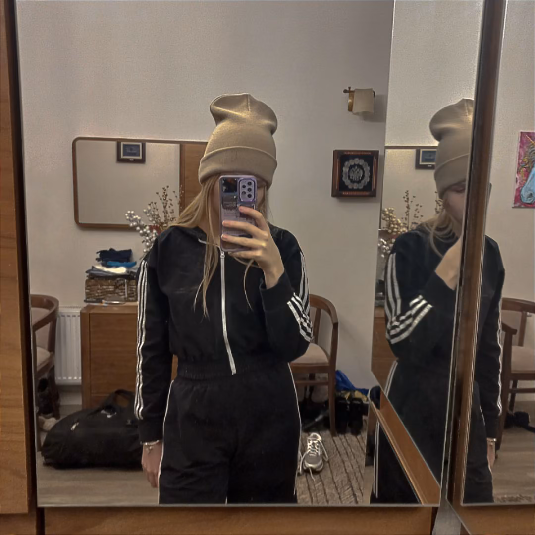 e08a691bbaa7f7e8b04036fd2e31cf55.jpg