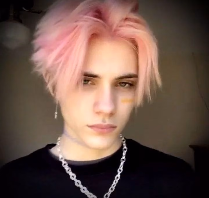 e1d1b62a15c667f8e980ed6427e5c10c.jpg