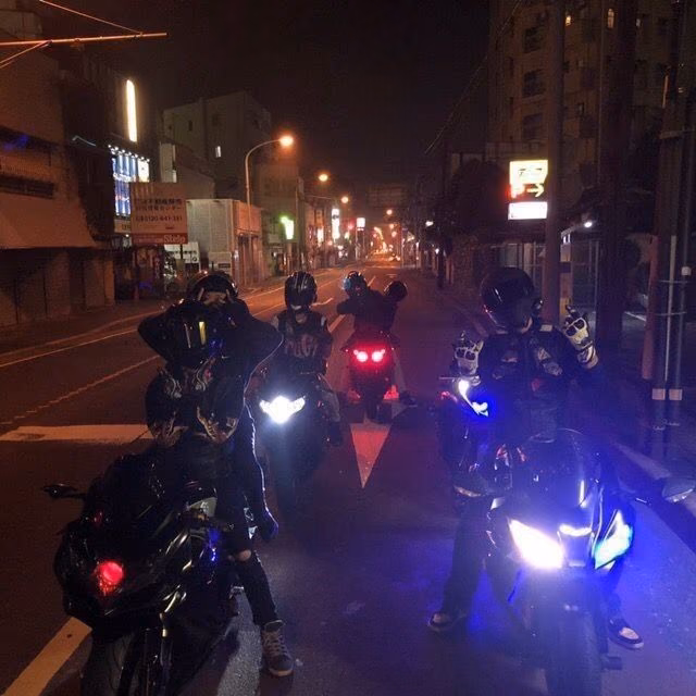 e1e31bdb3308c18d941b63a5f6b810d2.jpg