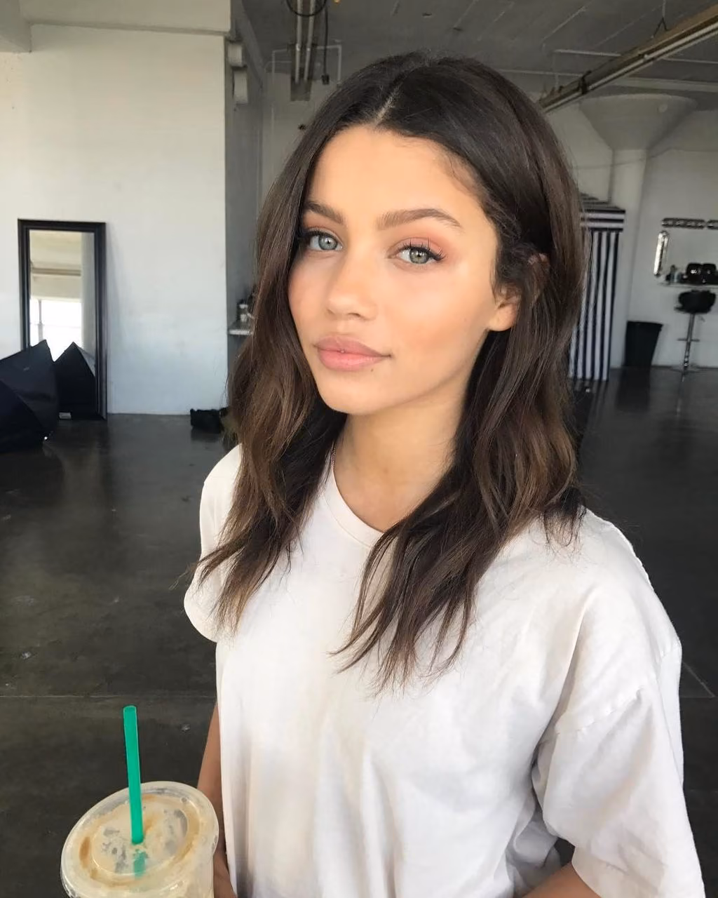e31d68fe5b9b4f6a89bf3f775a68fd0d.jpg