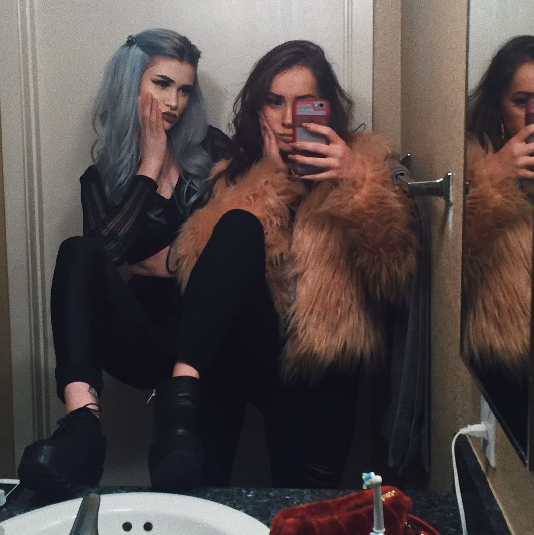 e3d273145d862d6e8b317ba16bafdde7.jpg