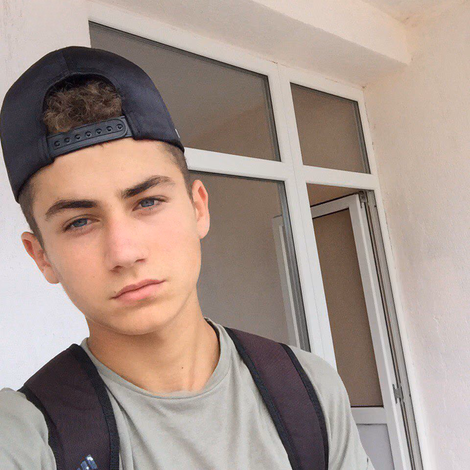 e47cf54a3373e75310aff8b2c45bdaa3.avif