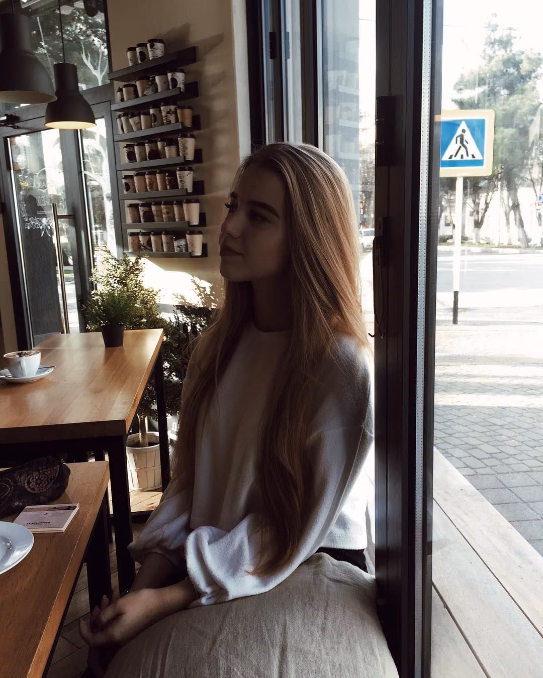 e76486230afeadafddb5a7726b46aed0.jpg