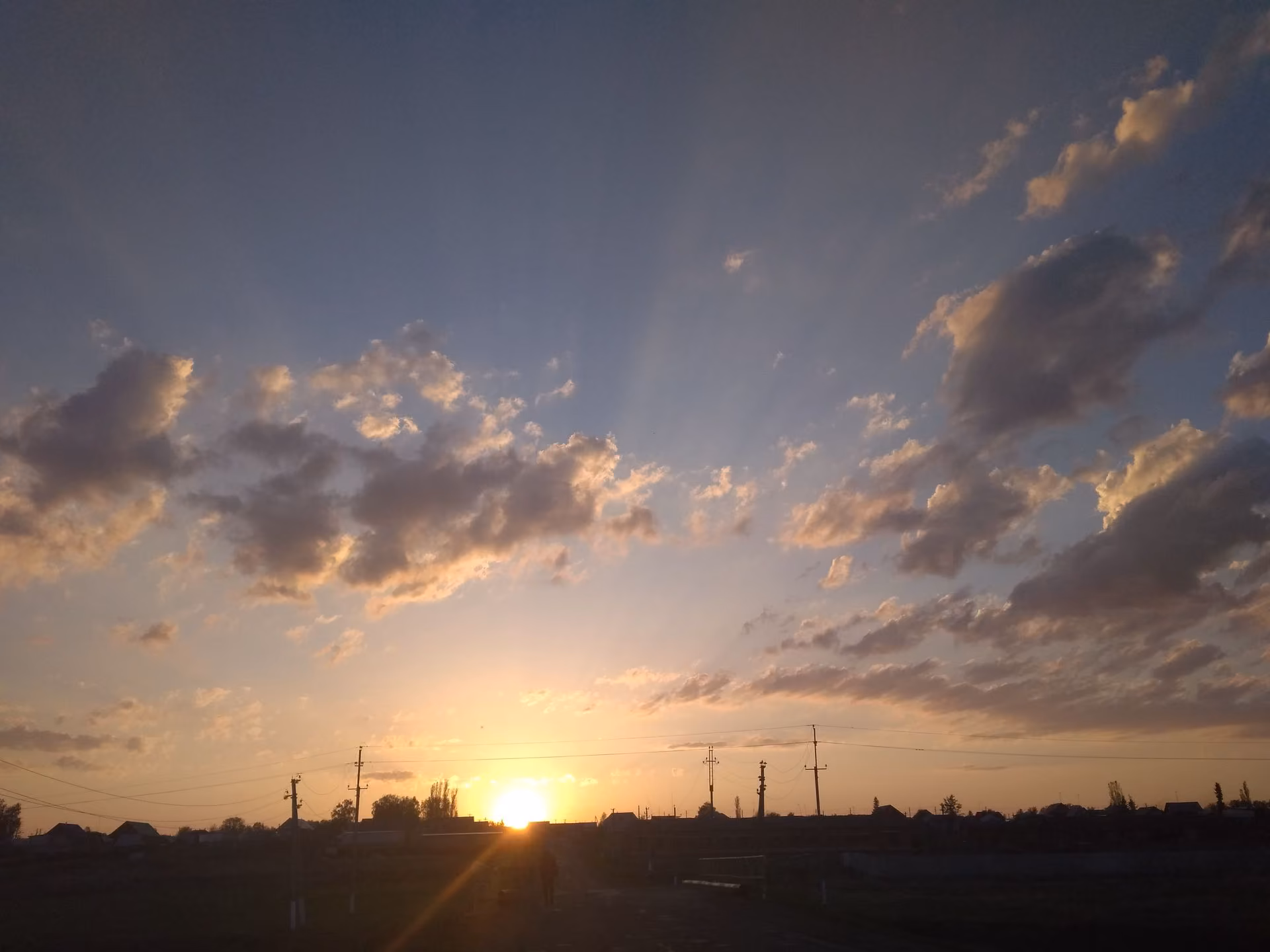 e7d19d3e725ec3c2ea7cf688557fb525.jpg