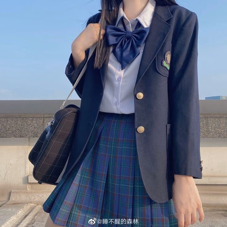 ebdd6758d16f27d189ea75725815d119.avif