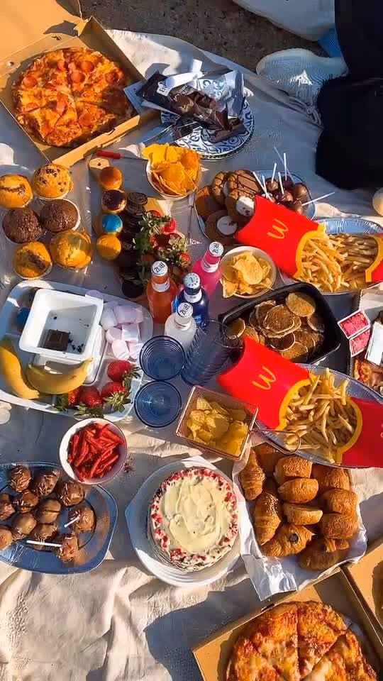 0d156e0b9740398e36502dc3b4fb2edb.jpg