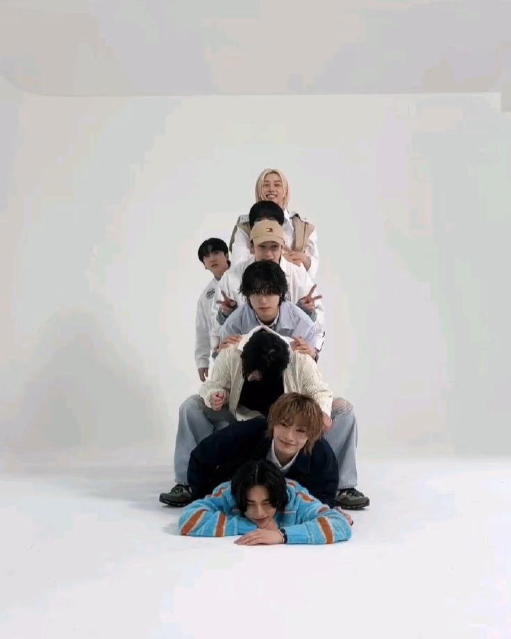 eefd8c9ad3d27b437e879de76124779b.jpg
