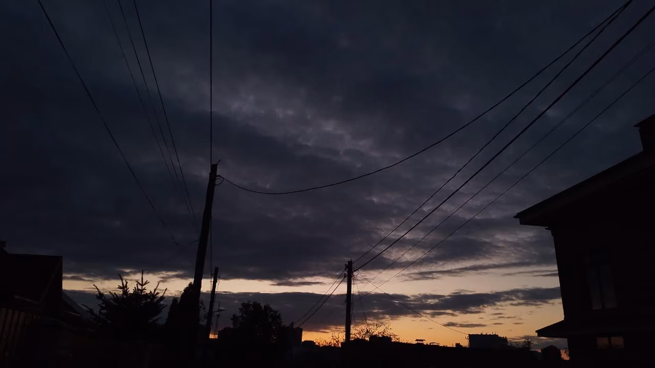 f07b6e9de3e317f343f0ca6f17dd7729.avif