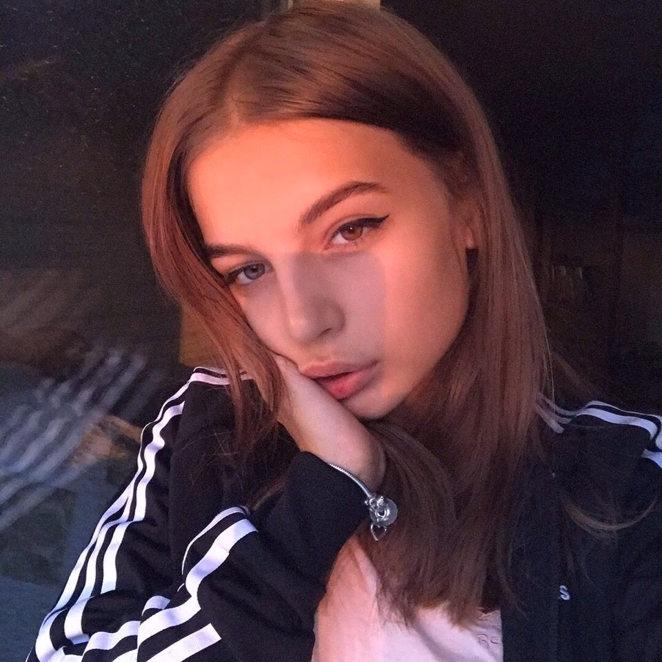 f4e3bec0ccc41e7beae790acb85c934e.jpg