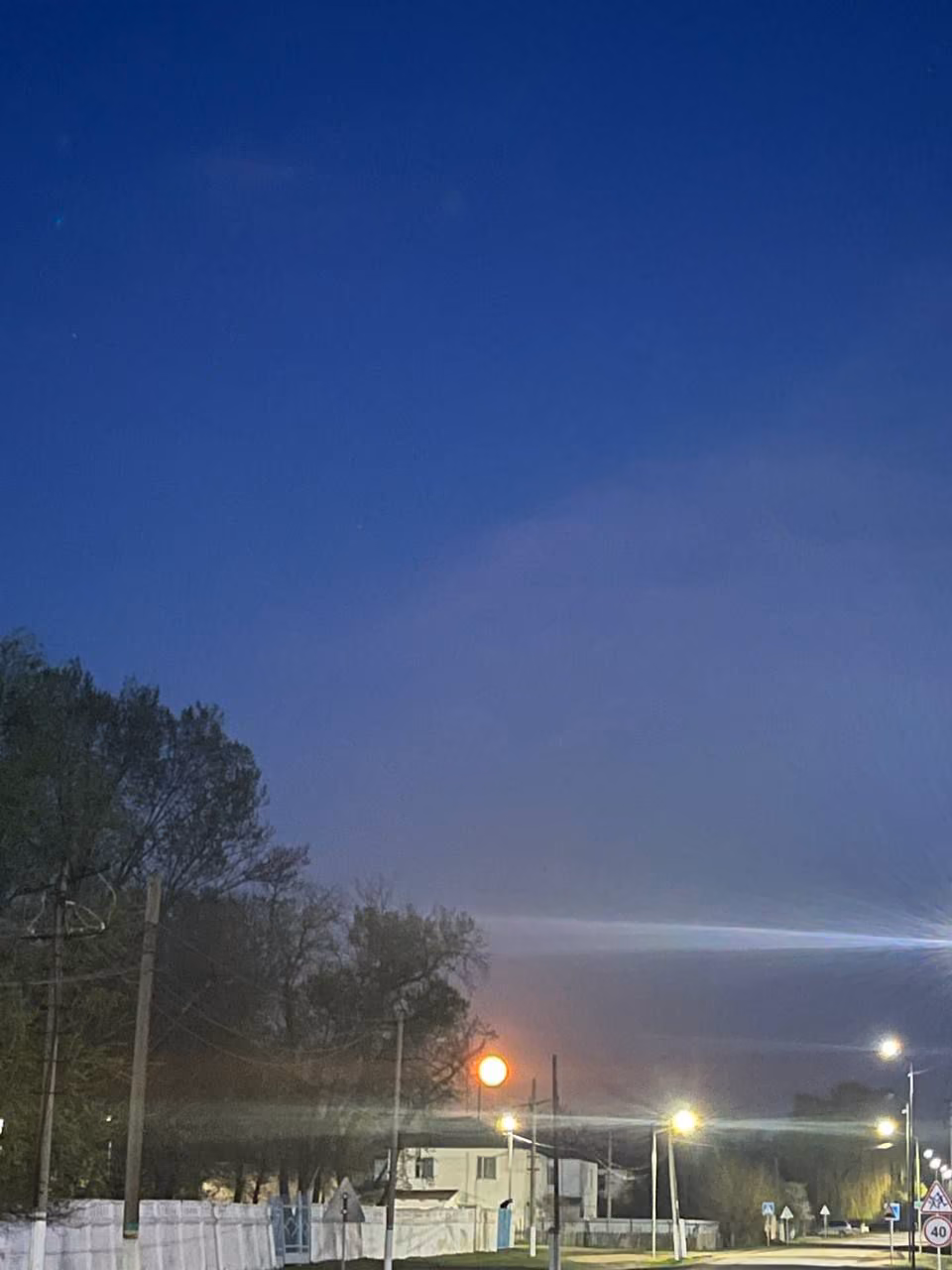 f5749d360613047a364ce1794834ad2d.jpg