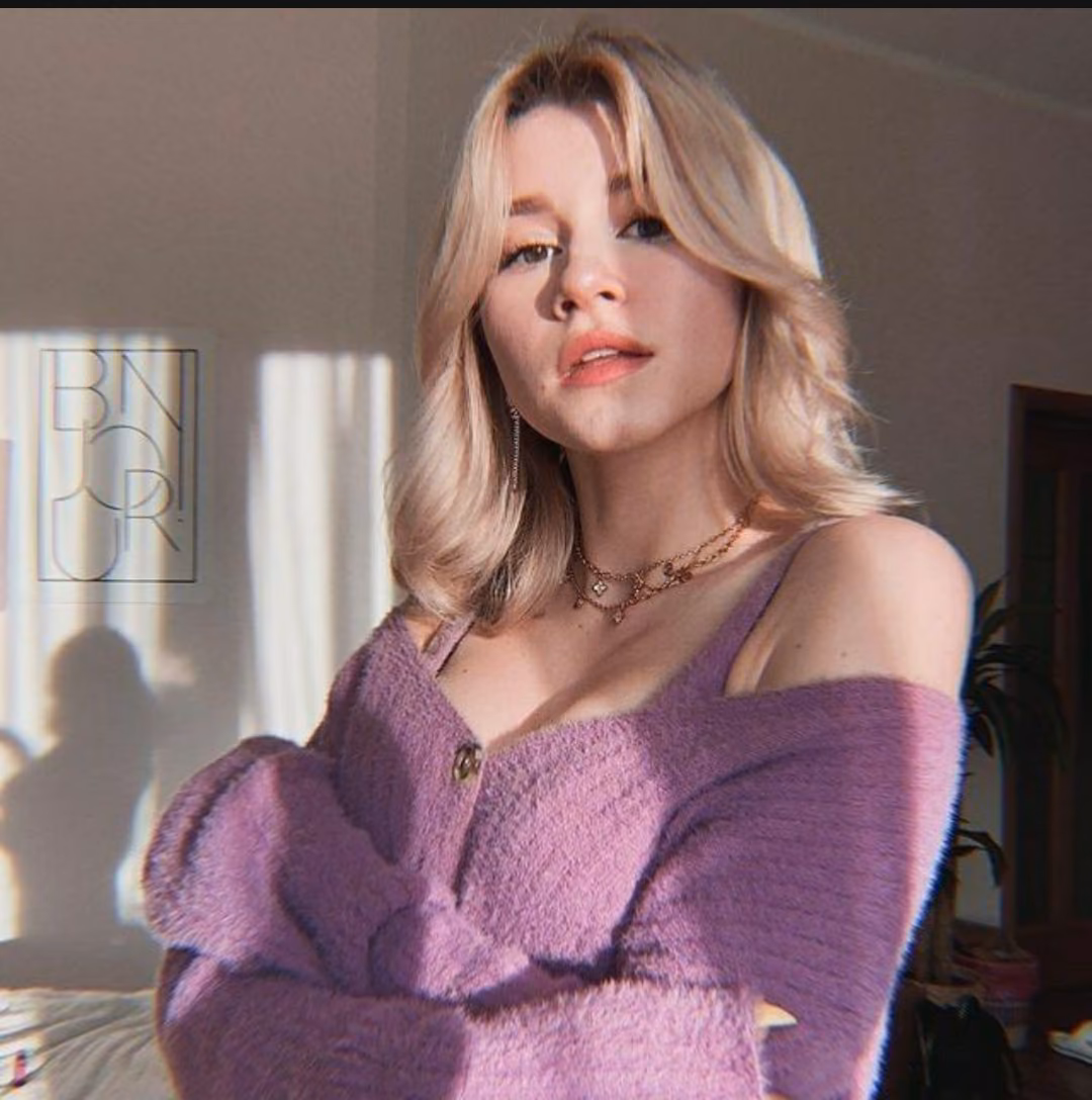 f6a24c803bb23b70ed901a73835edc3e.avif