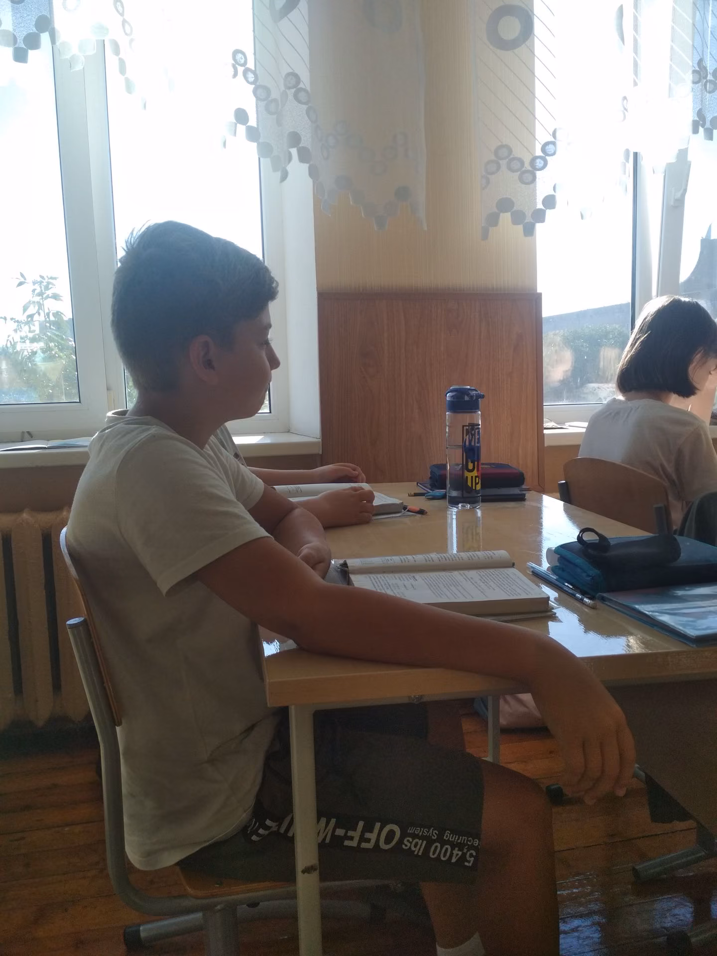 f759ae2279abad2bba8eec3be2779103.jpg