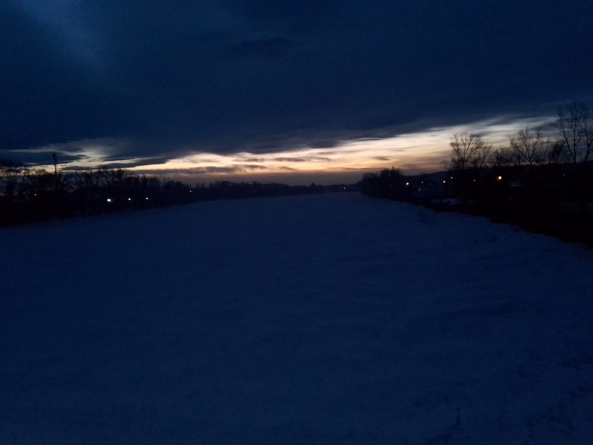 f8b01b9d4fcc6f853438a321dd0421e4.jpg