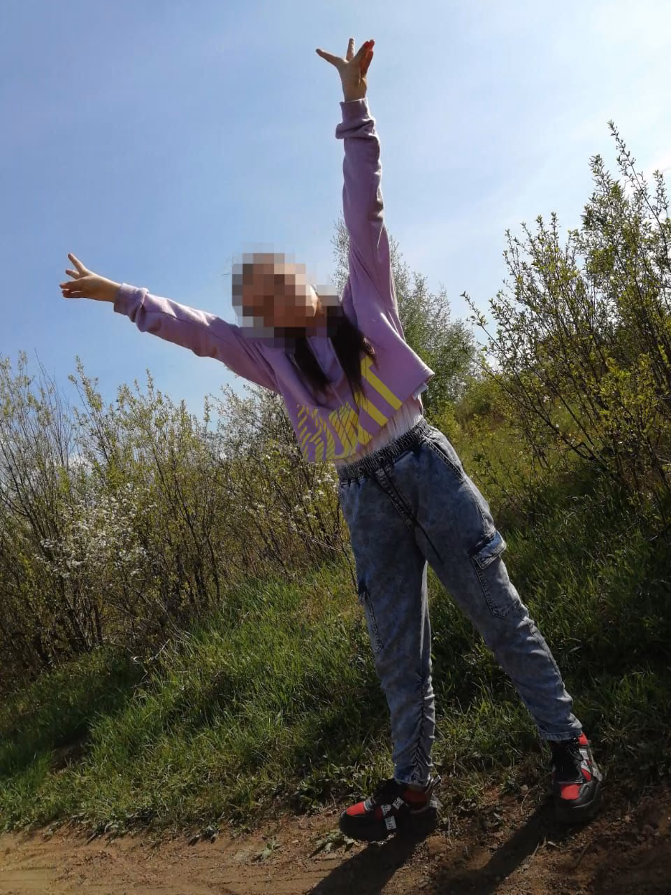 f90d7b0c81238ba889ddeba7fb21b66d.jpg