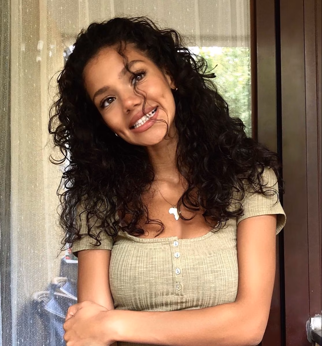 f9a16253531cc13e573ef5c34d3db938.jpg
