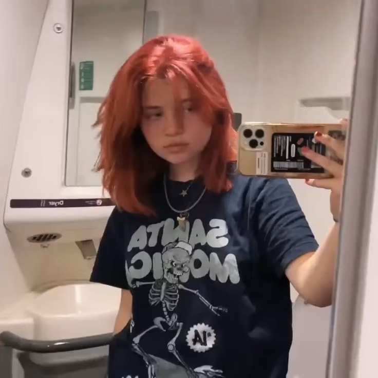 fcaeb1e3133bdda9a4979fd7846a61e4.jpg