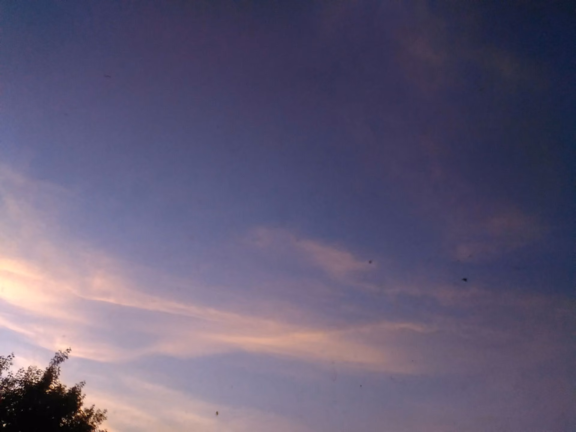 fd3553a5c1741f6e3bbb16875183fe45.avif