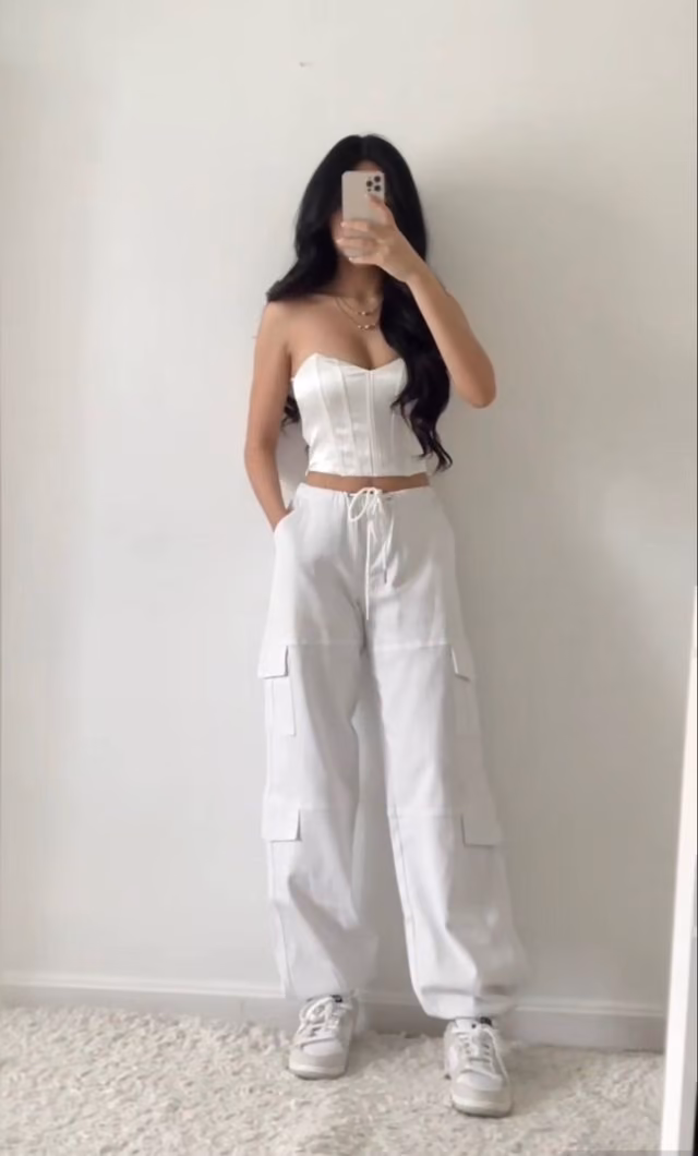 fec673e86bbb4c6c239e90854d8c424c.jpg